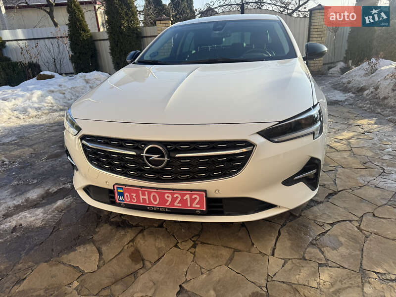 Лифтбек Opel Insignia 2021 в Хмельницком