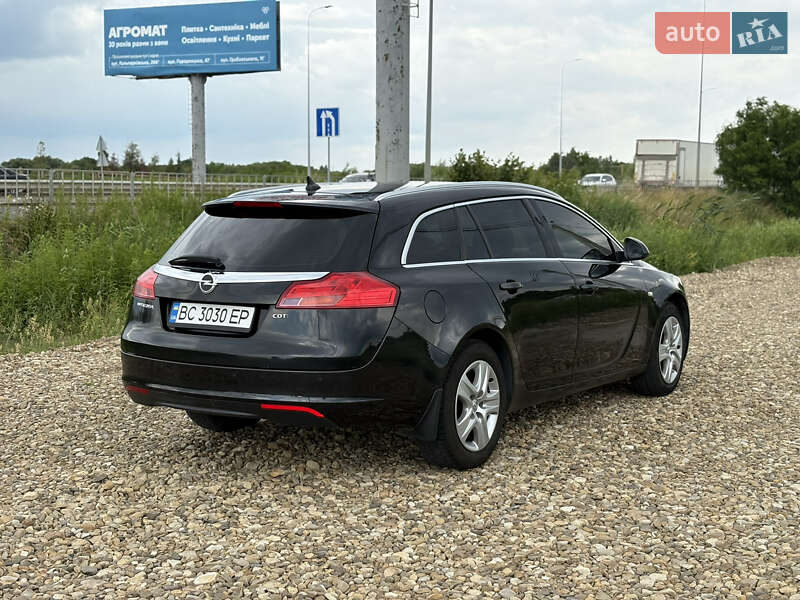 Універсал Opel Insignia 2013 в Львові