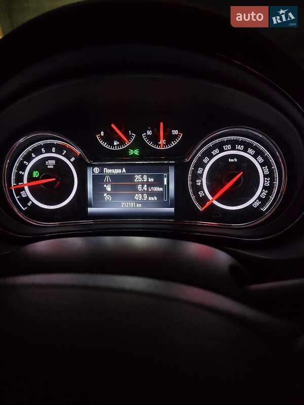 Седан Opel Insignia 2017 в Киеве