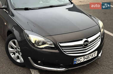 Універсал Opel Insignia 2015 в Самборі
