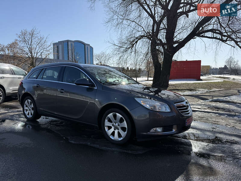 Универсал Opel Insignia 2009 в Борисполе