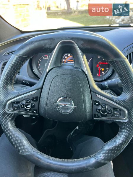 Универсал Opel Insignia 2014 в Запорожье