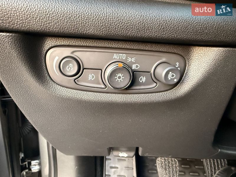 Универсал Opel Insignia 2018 в Ивано-Франковске