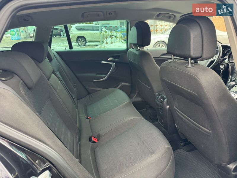 Универсал Opel Insignia 2009 в Лубнах