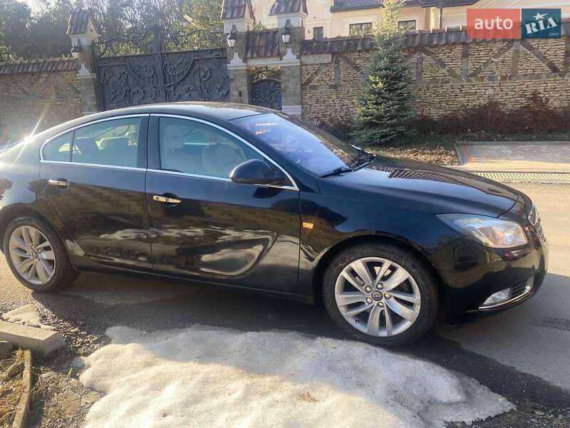 Универсал Opel Insignia 2013 в Луцке