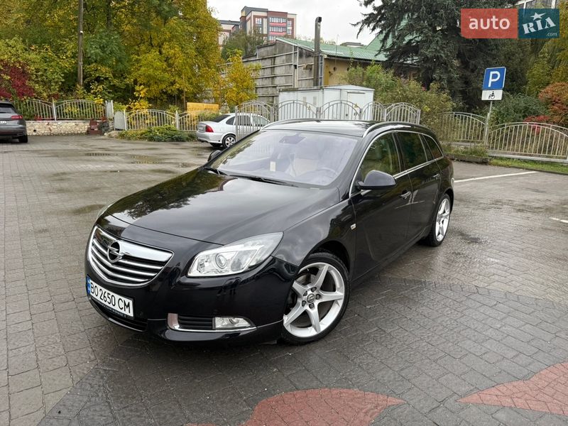 Универсал Opel Insignia 2009 в Тернополе