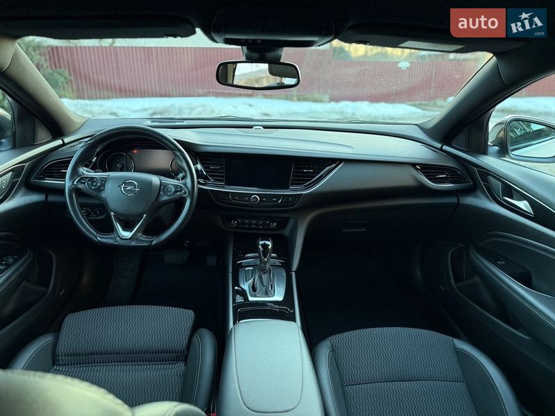 Лифтбек Opel Insignia 2017 в Шепетовке