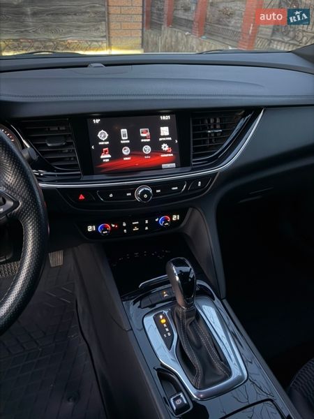 Лифтбек Opel Insignia 2017 в Шепетовке