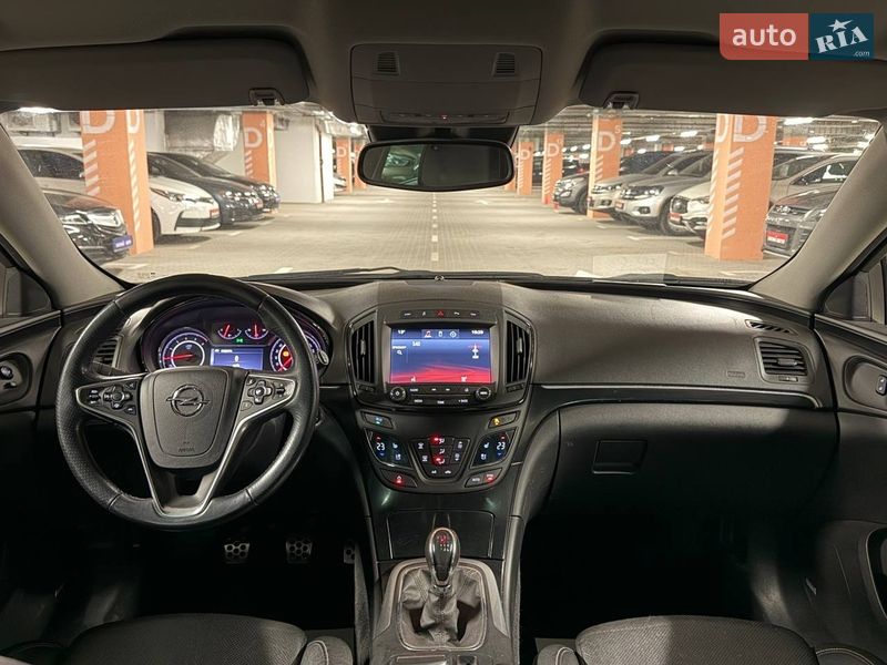 Универсал Opel Insignia 2014 в Киеве