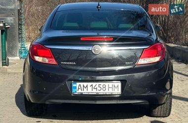 Седан Opel Insignia 2012 в Коростені