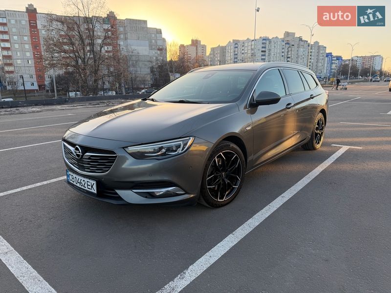 Универсал Opel Insignia 2017 в Чернигове