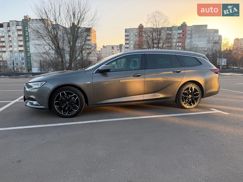 Универсал Opel Insignia 2017 в Чернигове