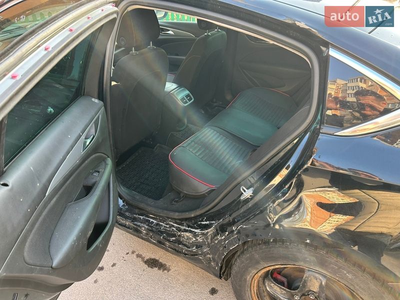 Лифтбек Opel Insignia 2019 в Полтаве