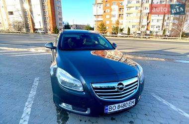 Універсал Opel Insignia 2011 в Тернополі