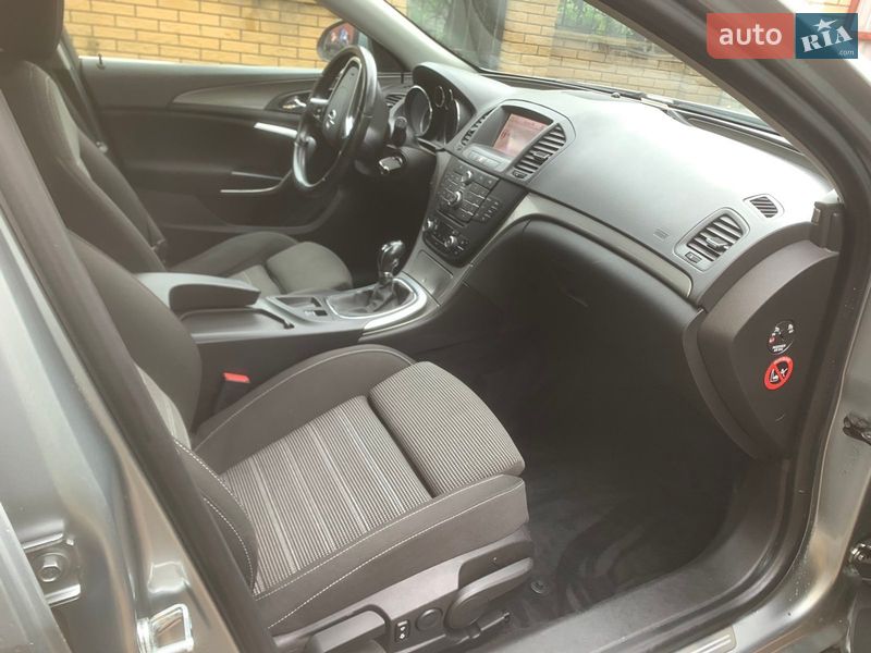Универсал Opel Insignia 2010 в Виннице