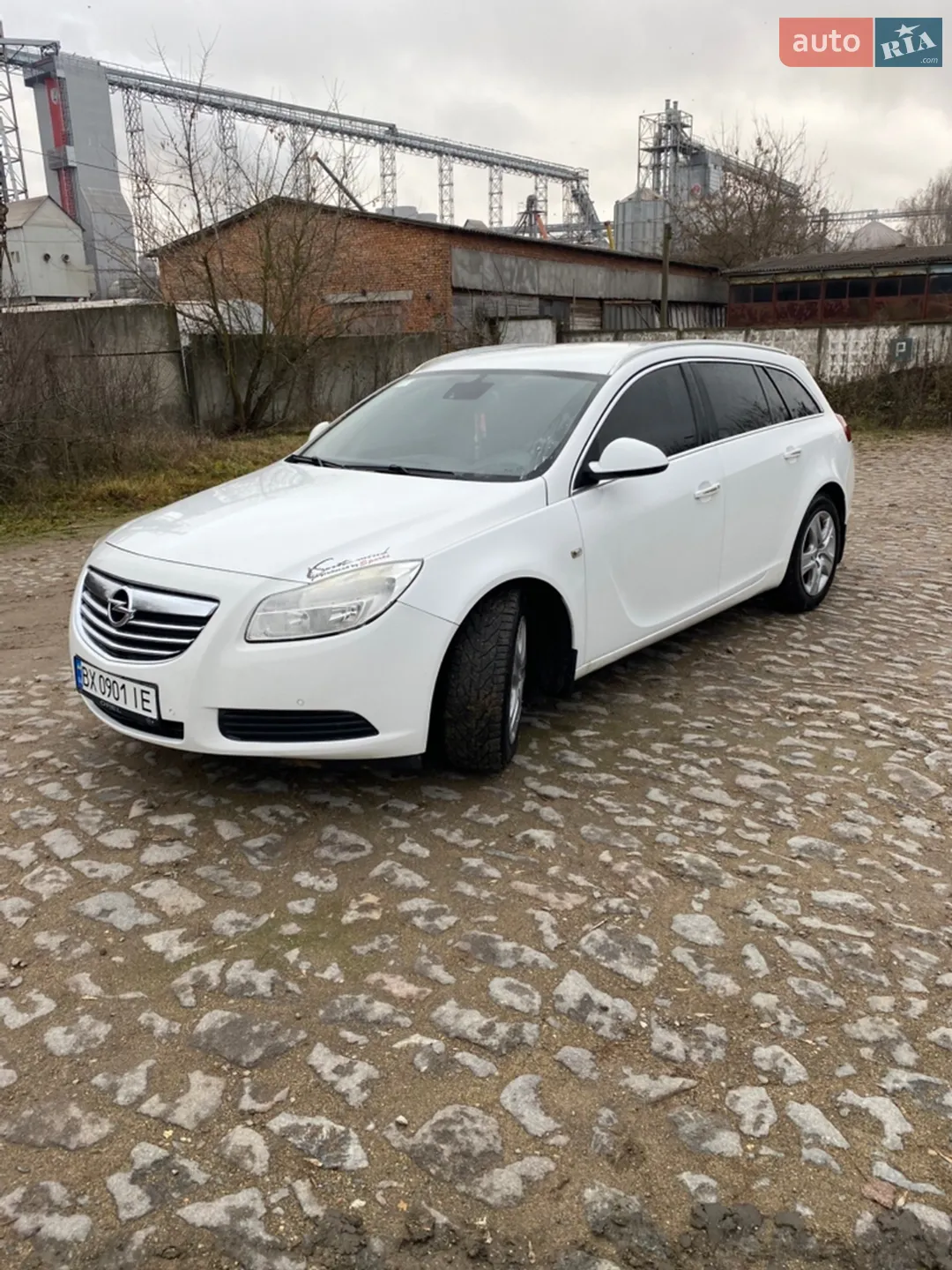 2011 Opel Insignia - мініатюра 2