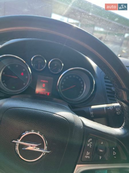 Универсал Opel Insignia 2011 в Ивано-Франковске