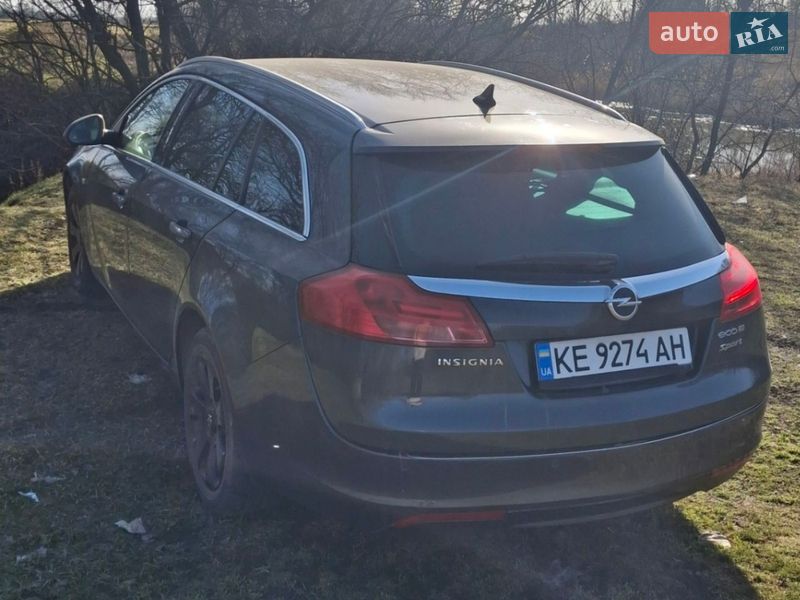 Универсал Opel Insignia 2012 в Кривом Роге