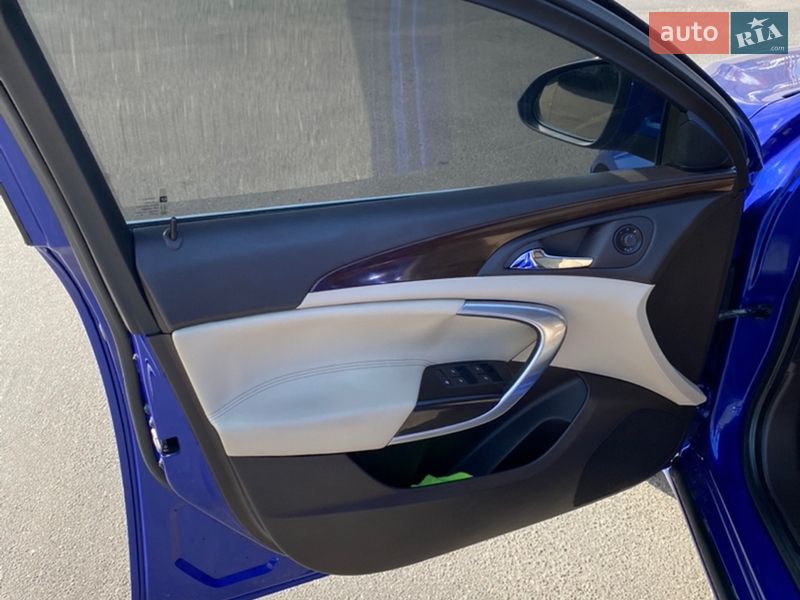 Седан Opel Insignia 2008 в Киеве