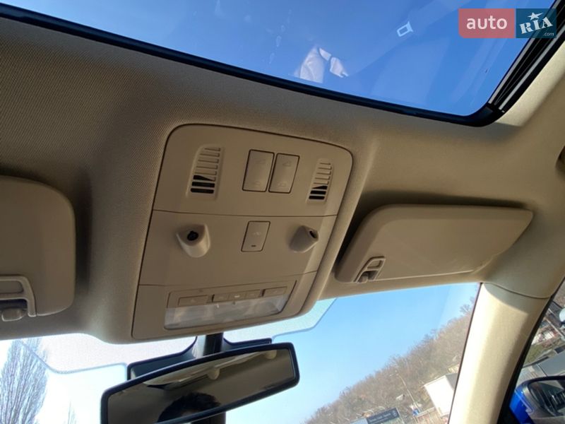 Седан Opel Insignia 2008 в Киеве