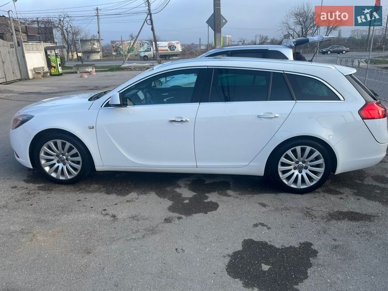 Opel Insignia 2011
