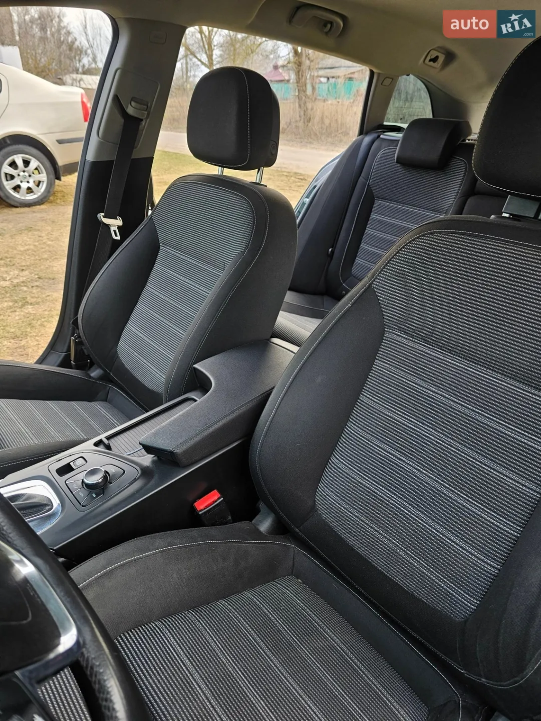 2012 Opel Insignia - мініатюра 14