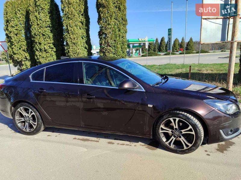 Седан Opel Insignia 2015 в Почаеве фото 2 Седан Opel Insignia 2015 в Почаеве
