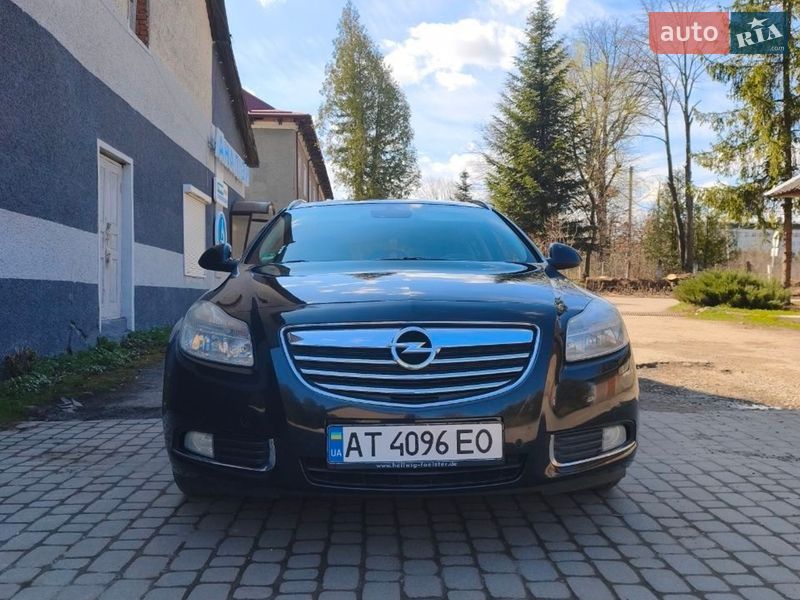 Універсал Opel Insignia 2011 в Рожнятові