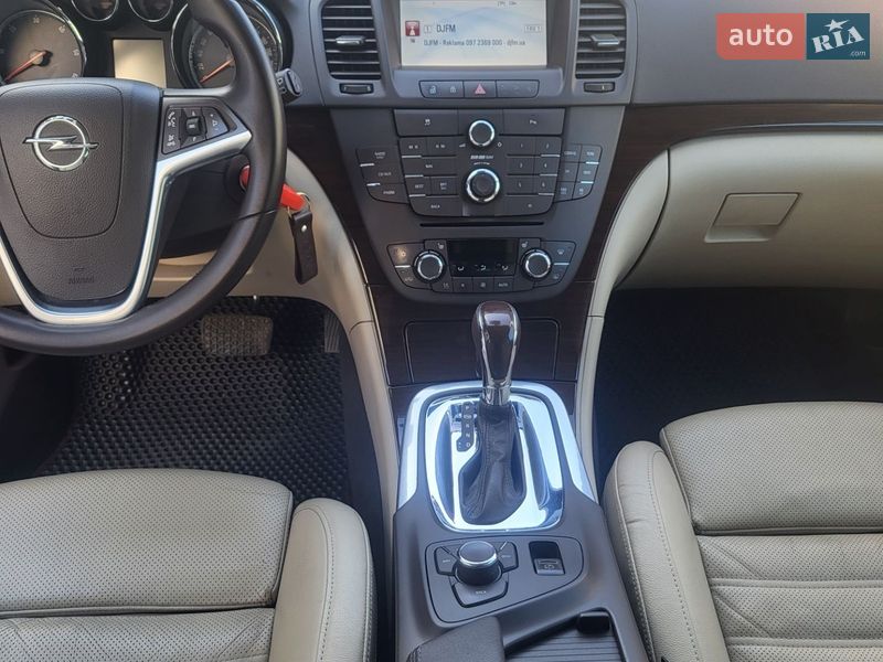 Универсал Opel Insignia 2011 в Луцке