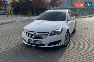 Универсал Opel Insignia 2015 в Ивано-Франковске