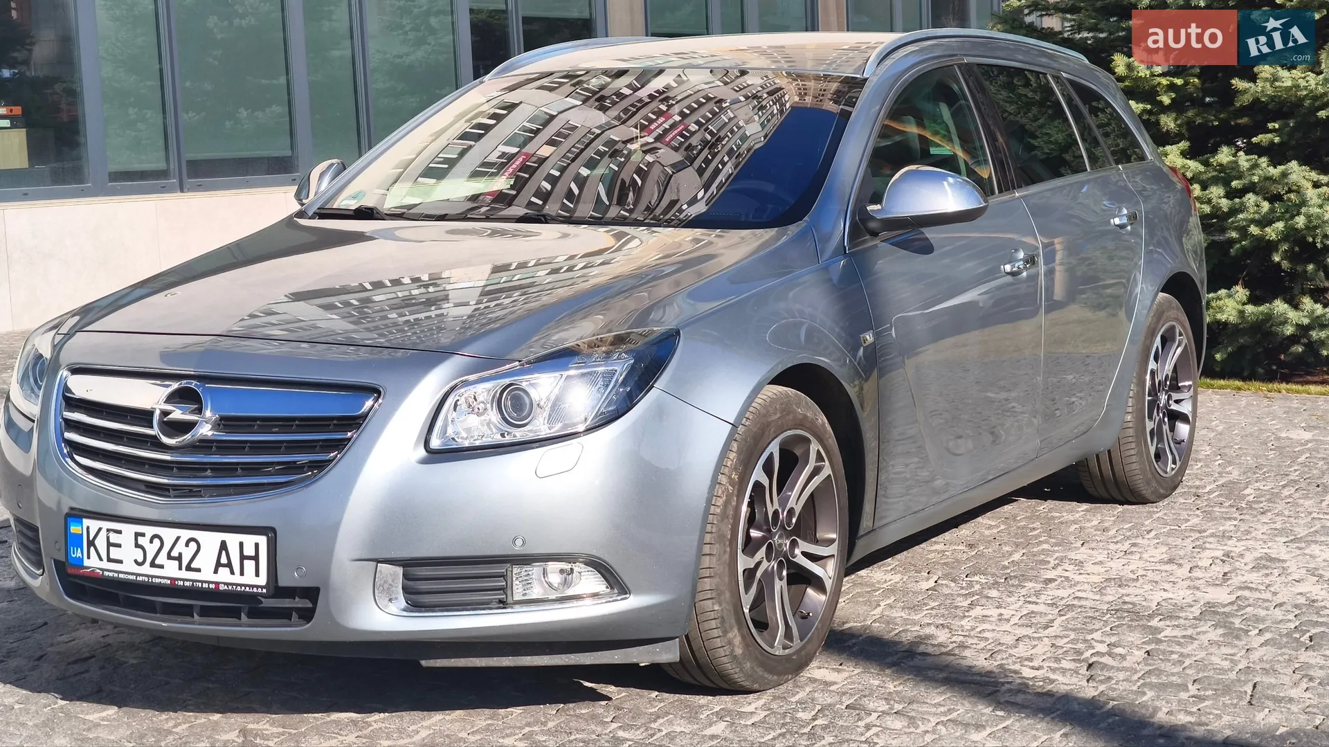 2010 Opel Insignia - мініатюра 2