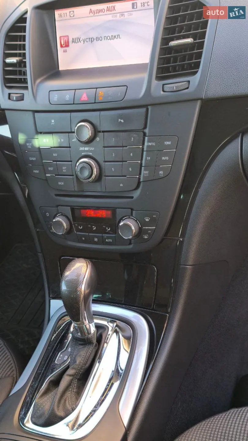 2010 Opel Insignia - мініатюра 10