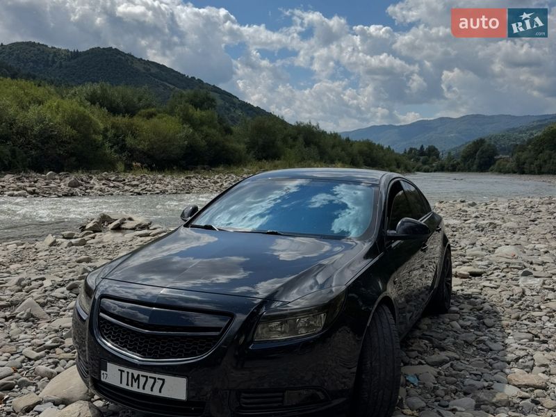 Ліфтбек Opel Insignia 2013 в Гадячі