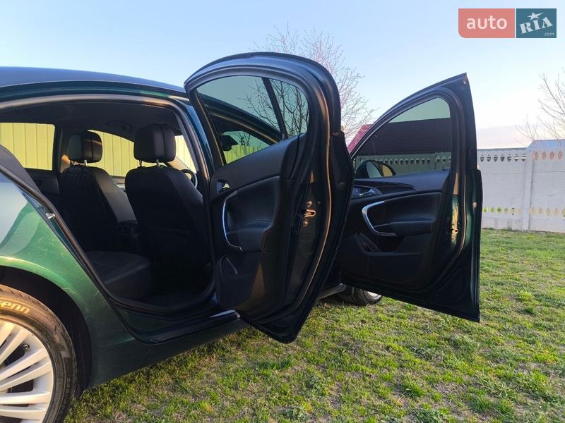 Ліфтбек Opel Insignia 2014 в Бородянці