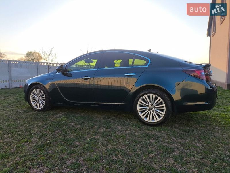 Ліфтбек Opel Insignia 2014 в Бородянці