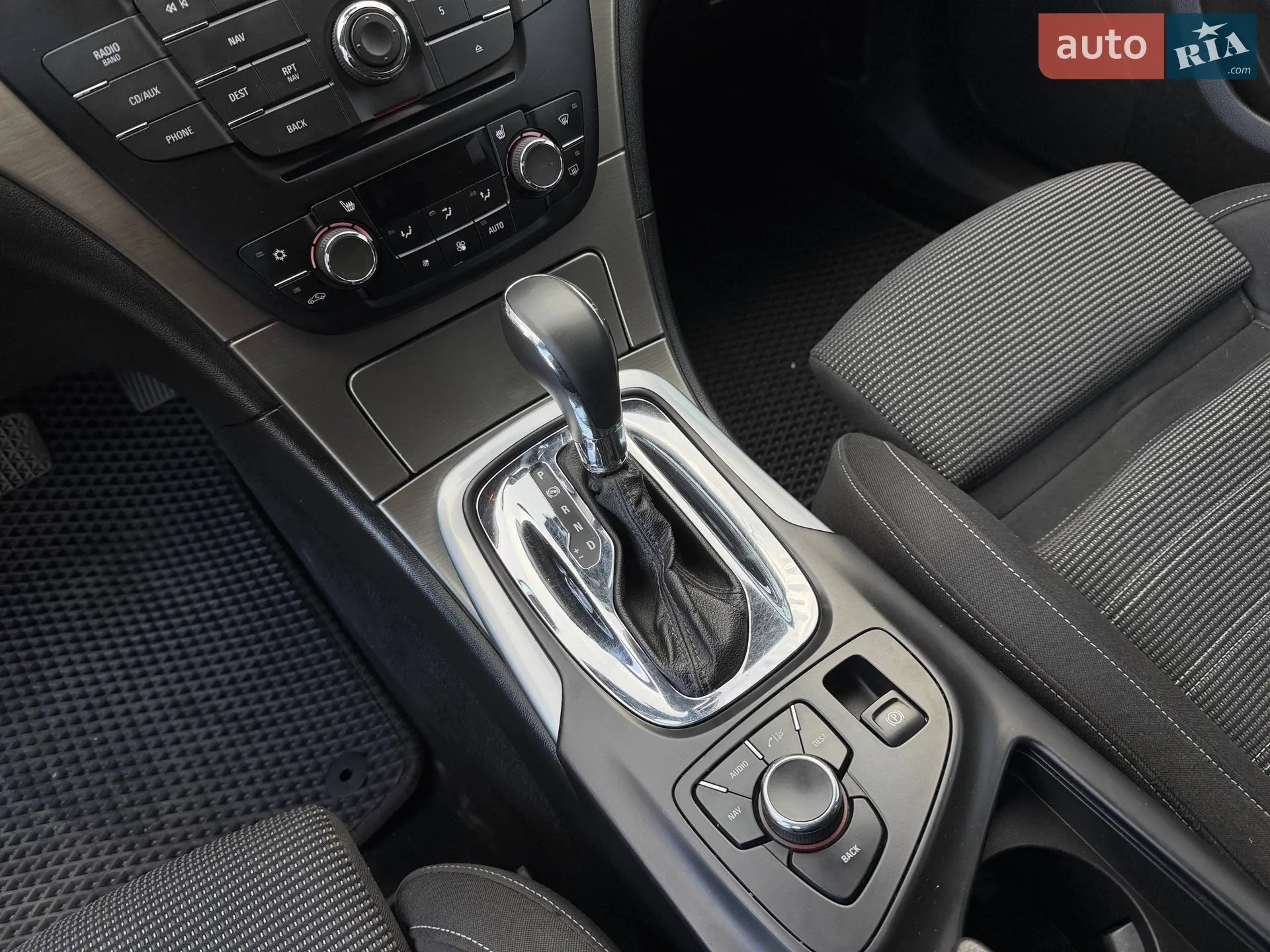 2013 Opel Insignia - мініатюра 16