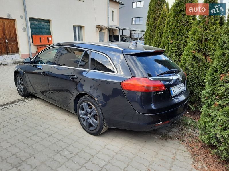 Універсал Opel Insignia 2010 в Галичі