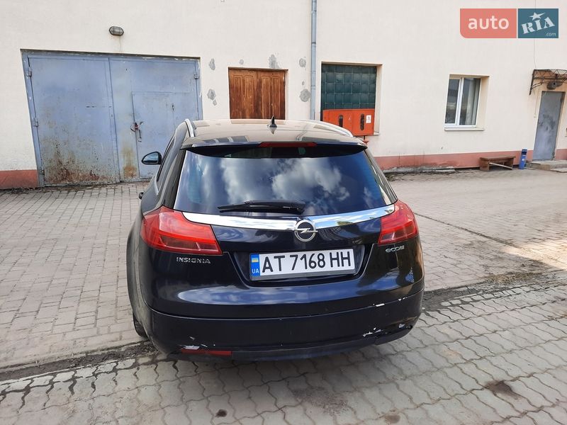 Універсал Opel Insignia 2010 в Галичі