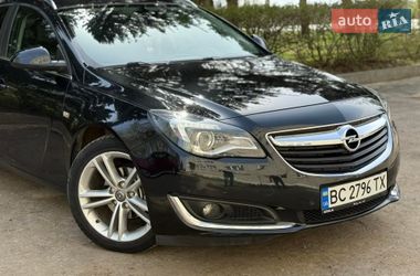 Универсал Opel Insignia 2015 в Дрогобыче