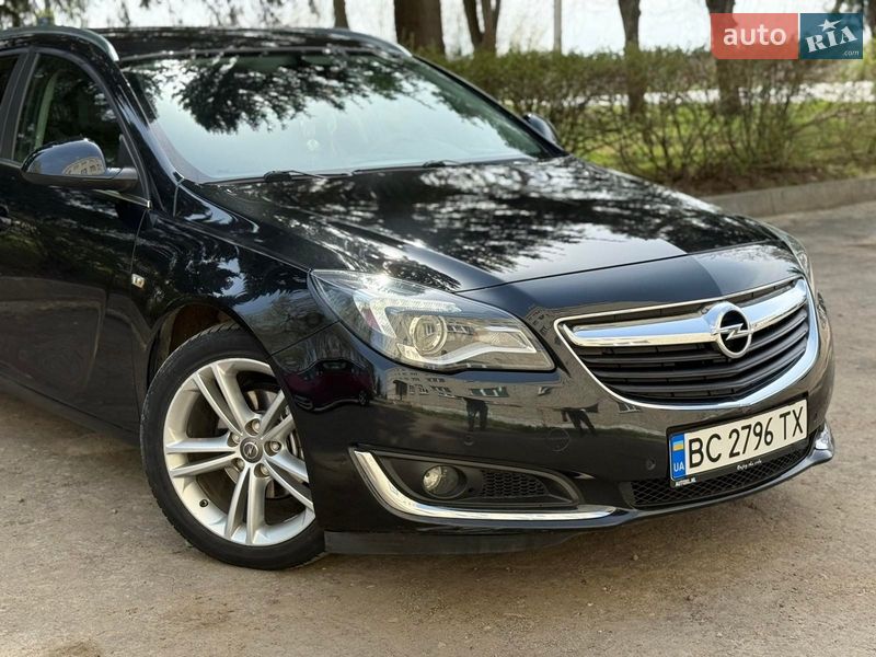 Opel Insignia 2015