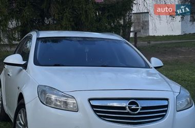 Універсал Opel Insignia 2010 в Рівному