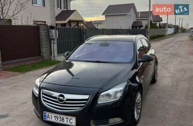 Универсал Opel Insignia 2010 в Макарове