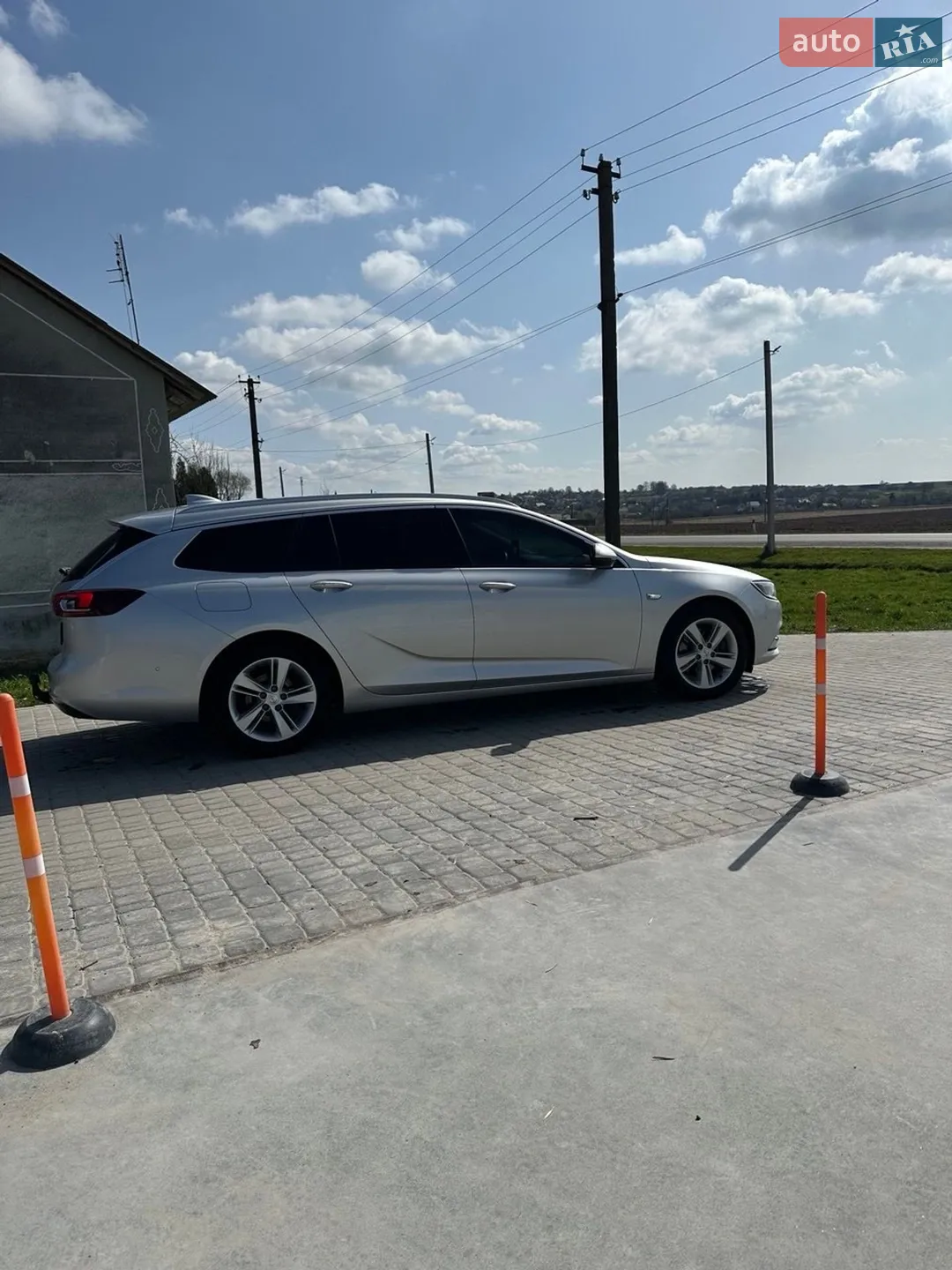 2017 Opel Insignia - мініатюра 3