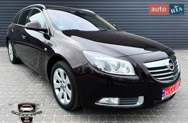 Універсал Opel Insignia 2013 в Кам'янському