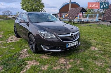 Универсал Opel Insignia 2013 в Чернобае