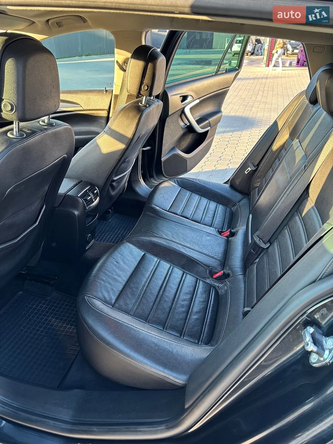 2013 Opel Insignia - мініатюра 18