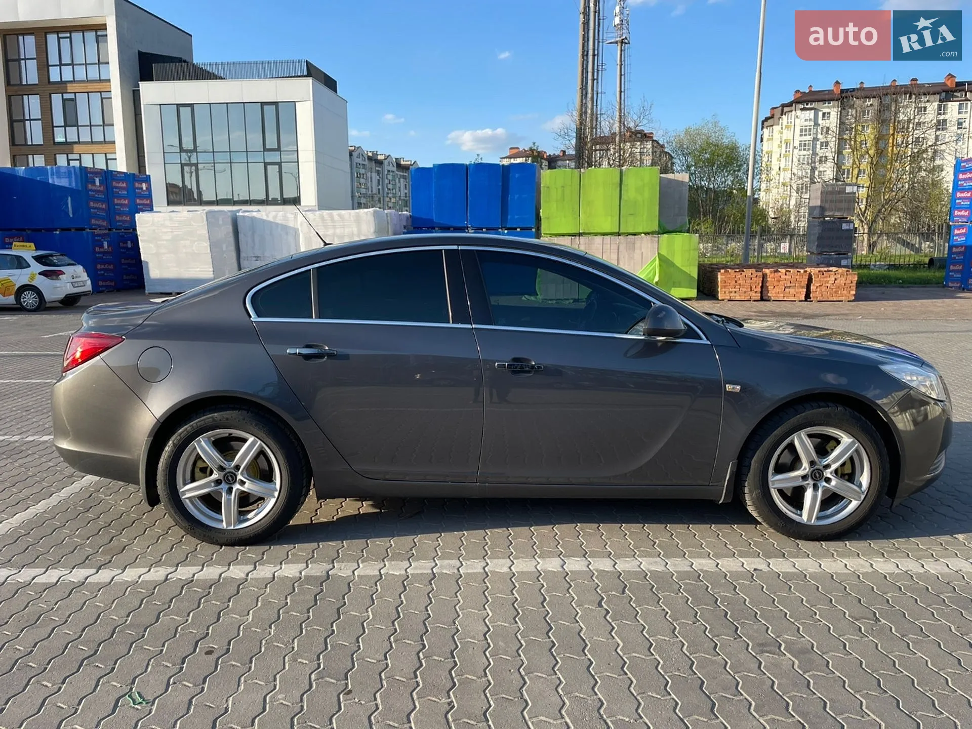 2011 Opel Insignia - мініатюра 3