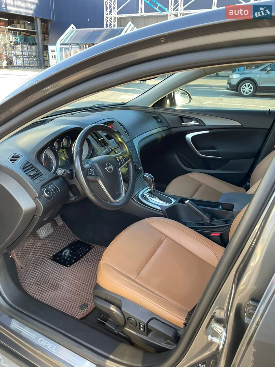 2011 Opel Insignia - мініатюра 12