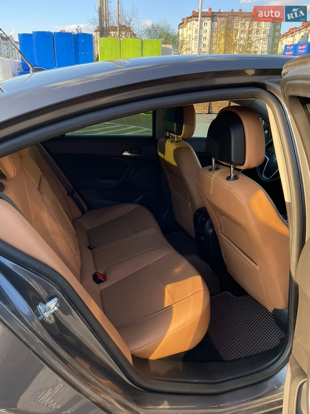 2011 Opel Insignia - мініатюра 17