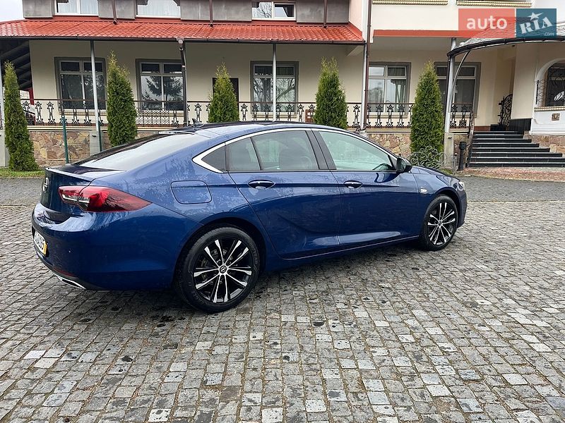 Ліфтбек Opel Insignia 2020 в Золочеві